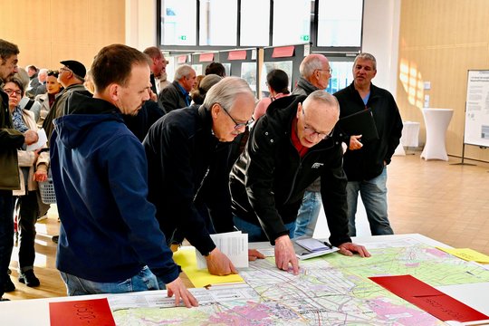 terranets&nbsp;bw informiert Bürger:inn beim Infomarkt in Bensheim