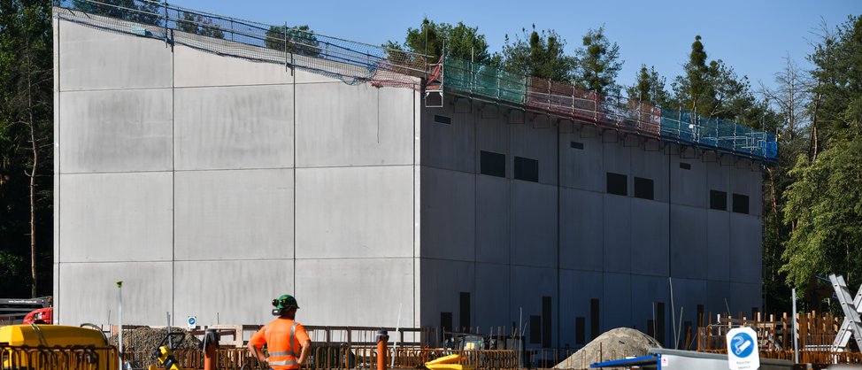 Gasverdichterstation Rheinstetten: Drei Verdichterhallen sind errichtet