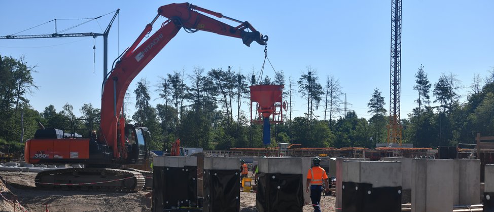 Gasverdichterstation Rheinstetten: Drei Verdichterhallen sind errichtet
