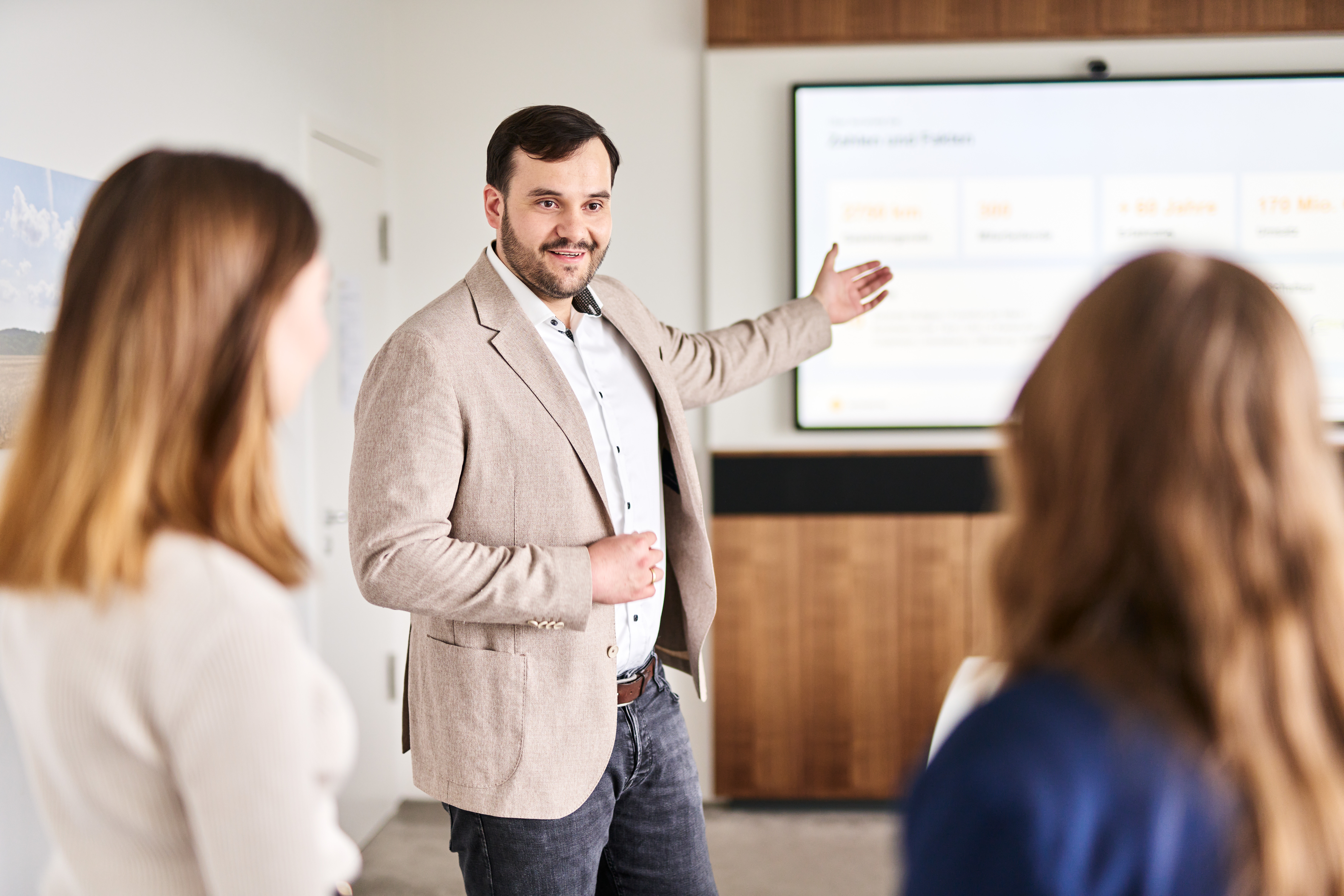 terranets&nbsp;bw Mitarbeitende im Gespräch